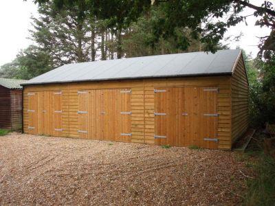 9.0m x 6.0m (30' x 20') Triple Wooden Garage