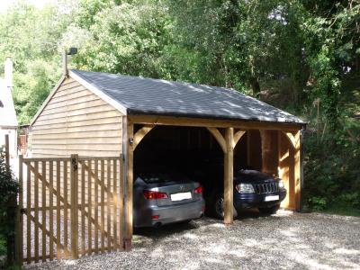 Pic 79. 5.4m x 4.8m 2 bay Carriage House