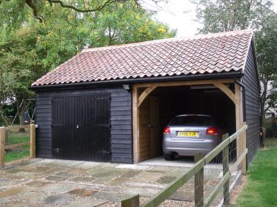 Pic 17. 3.0m x 4.8m 1 bay Carriage House with 3.0m x 4.8m attached Garage with pantile roof