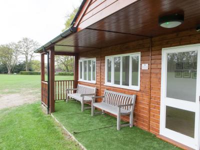 Pic 41. Optional 1.8m (6') deep verandah