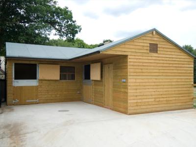 Pic 1. Loose Box, Corner Loose Box and Tack Room - Note weatherboard cladding